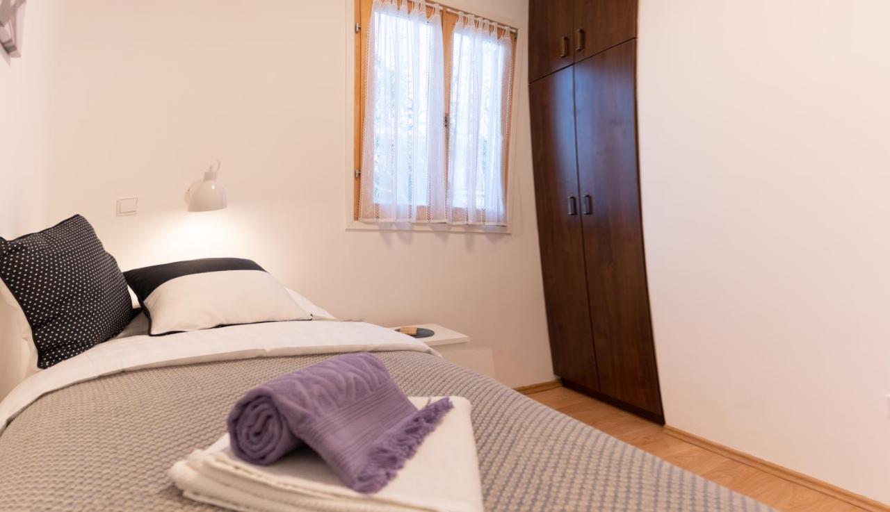 Apartments Summer Touch Petrcane Ngoại thất bức ảnh