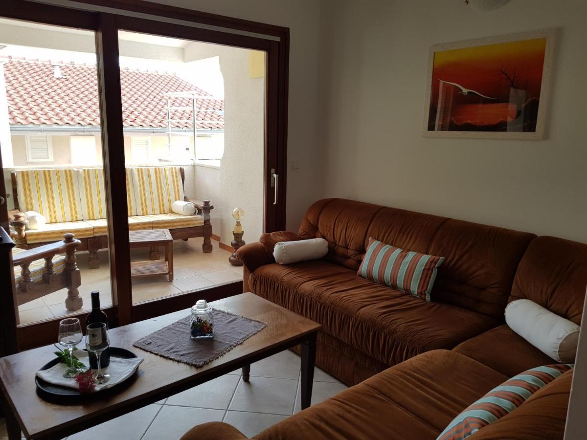 Apartments Summer Touch Petrcane Ngoại thất bức ảnh
