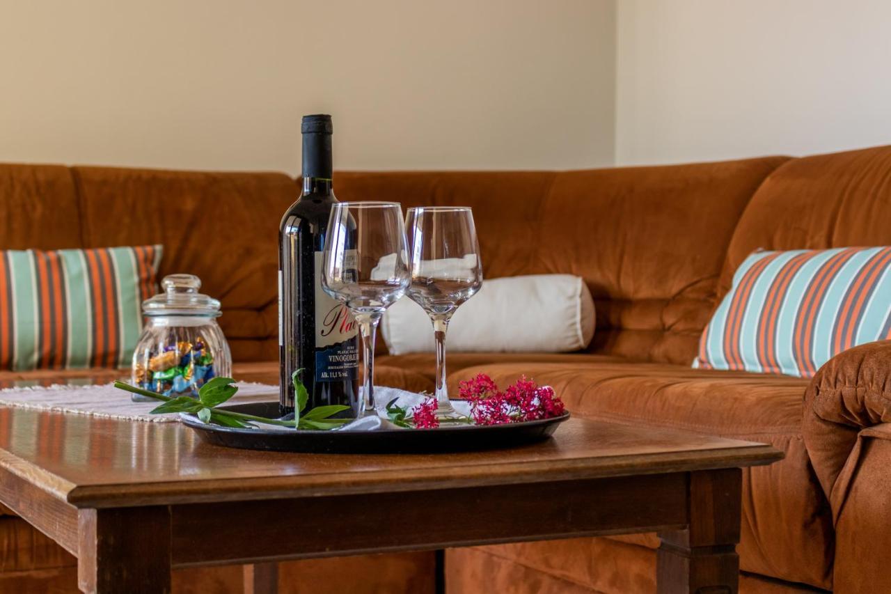 Apartments Summer Touch Petrcane Ngoại thất bức ảnh